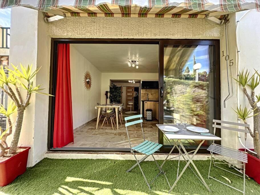 בנדול Superbe Appartement En Bord De Mer מראה חיצוני תמונה